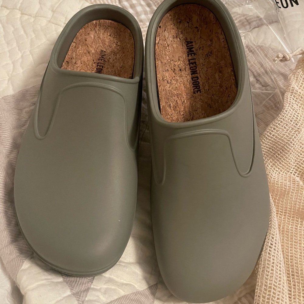 Aime Leon Dore Garden Mule in Laurel Oak
